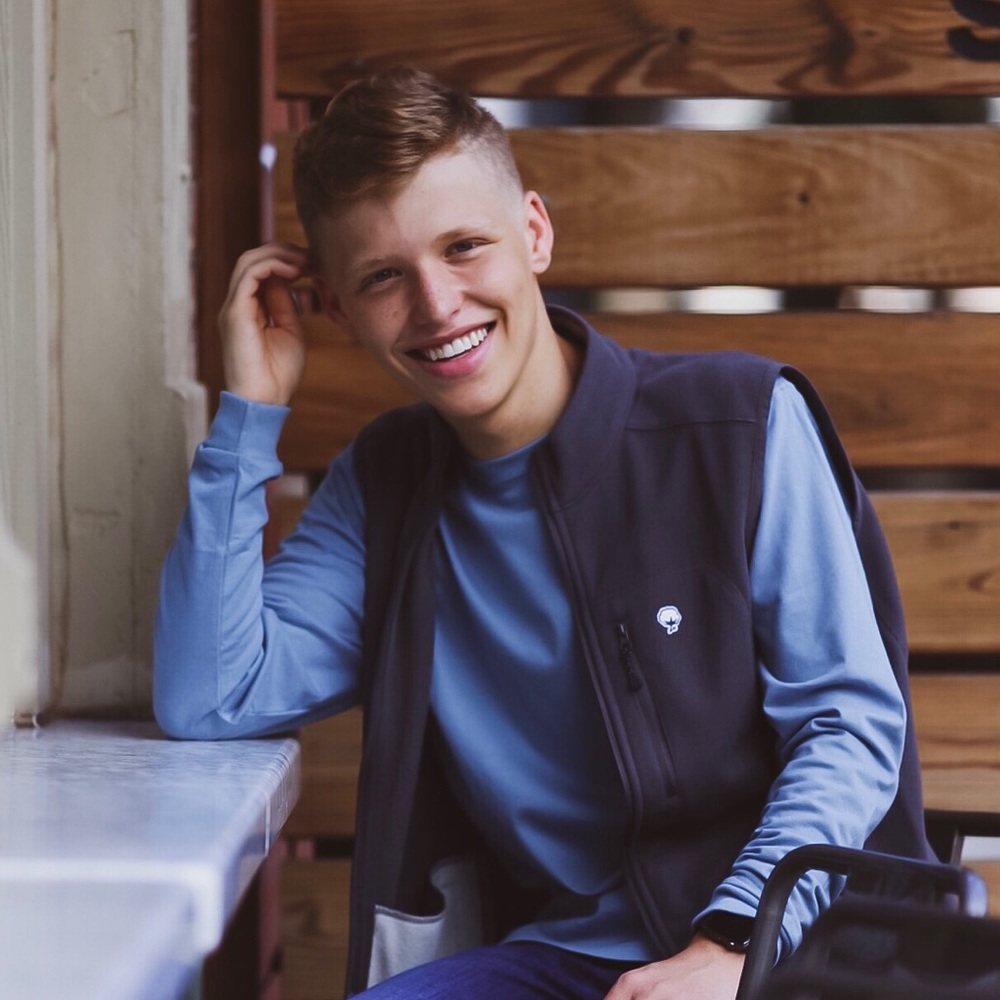 Meet your Posher, Noah